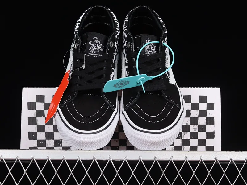 All categories Vans Vans series Vans Mid Vans China Vans Sk8-Hi Pro Vans professional skateboard series high-top sneakers VN0A5KS15XH